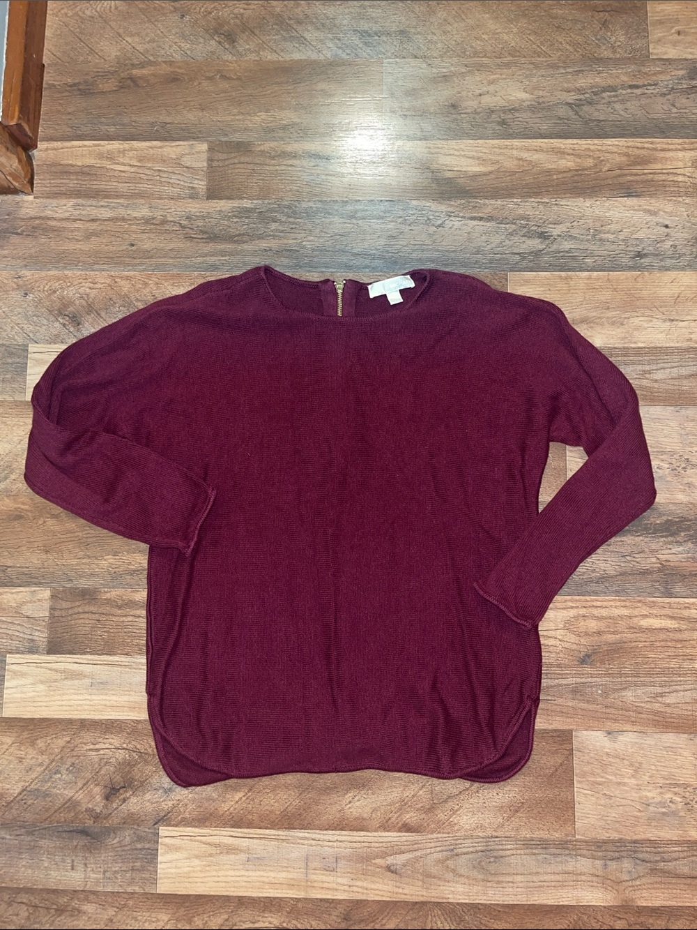 Michael Kors Wine colored sweater size Large